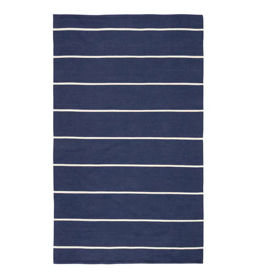 Lanai Corbina Indoor/Outdoor Rug in Deep Blue and Ivory (Multiple Sizes)
