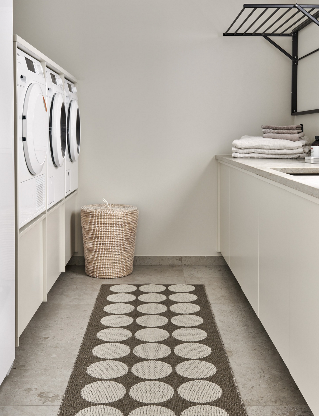 Wainscott Plastic Floor Mats Walnut/Linen