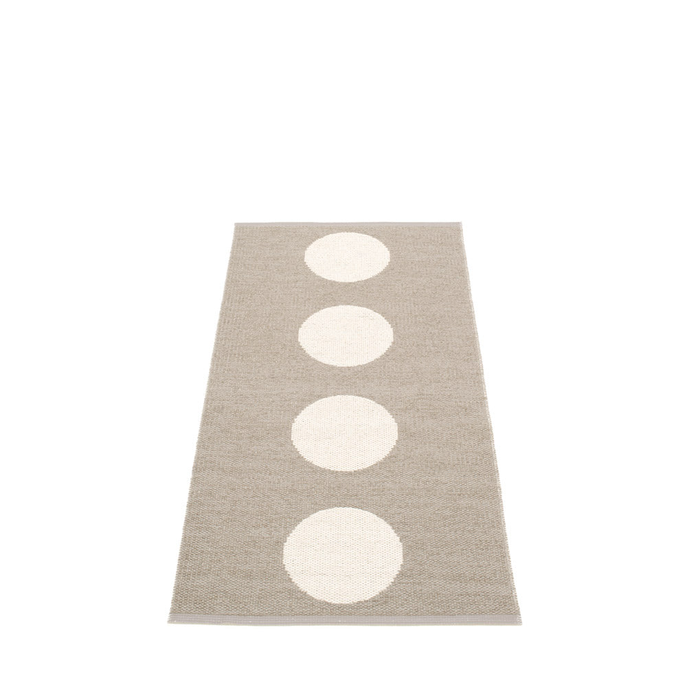 North Haven Plastic Floor Mats Mud/Vanilla (Multiple Sizes)