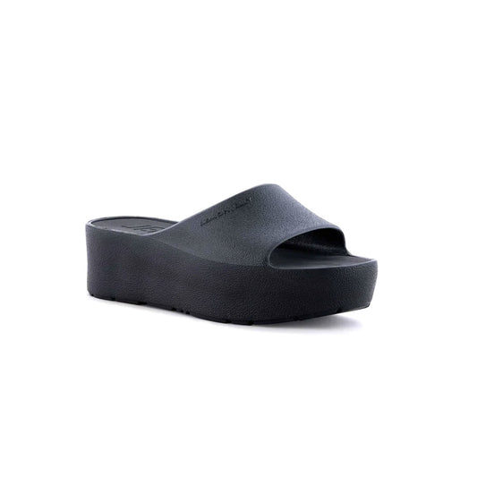 Sunny Sandals in Black