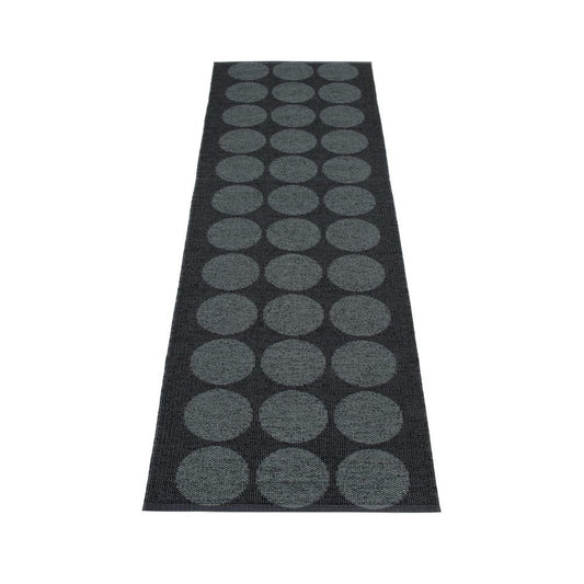 Wainscott Plastic Floor Mats Black/Black Metallic (Multiple Sizes)