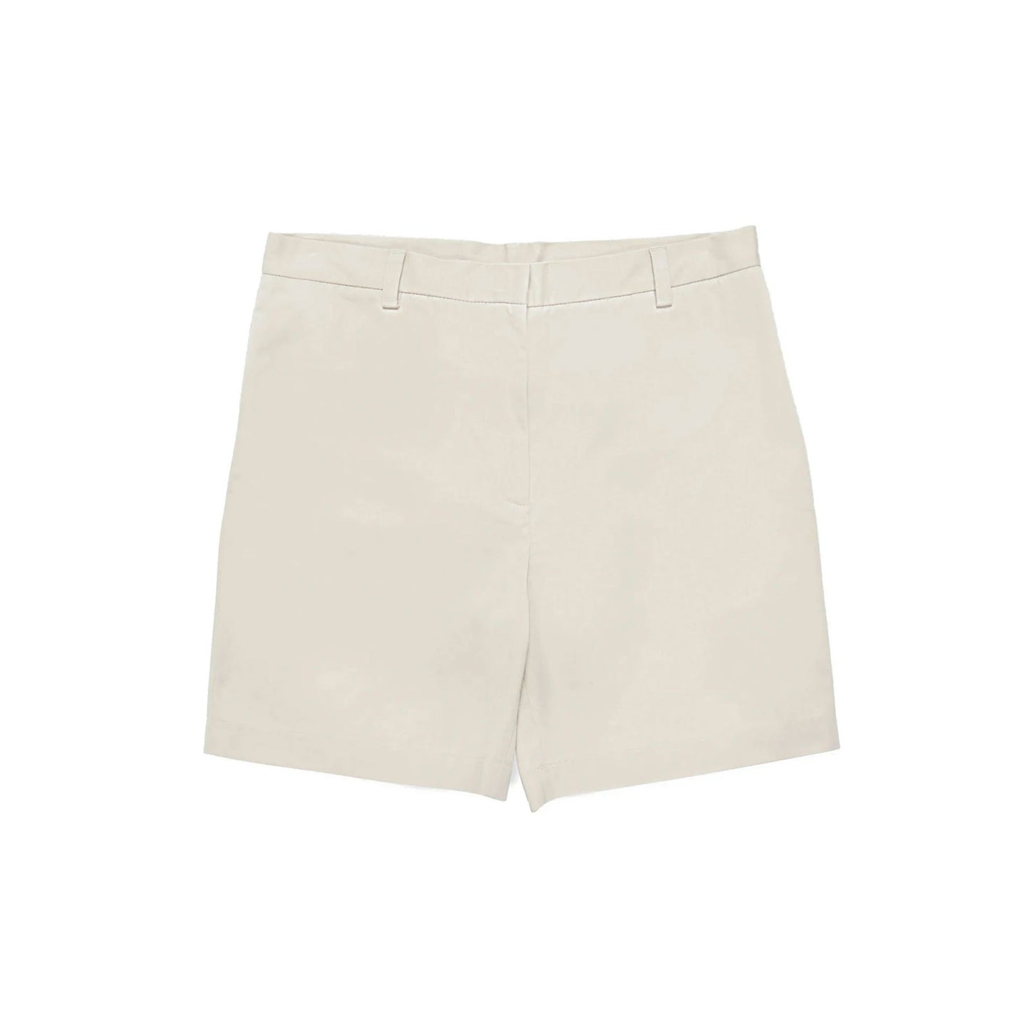 Classic Bermuda Short in Sand