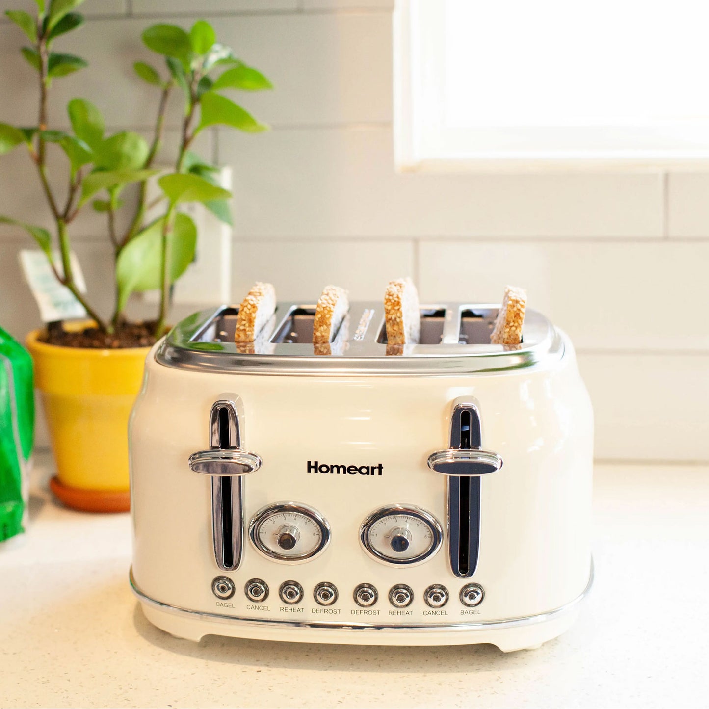 Homeart Retro 4-Slice Toaster in Cream