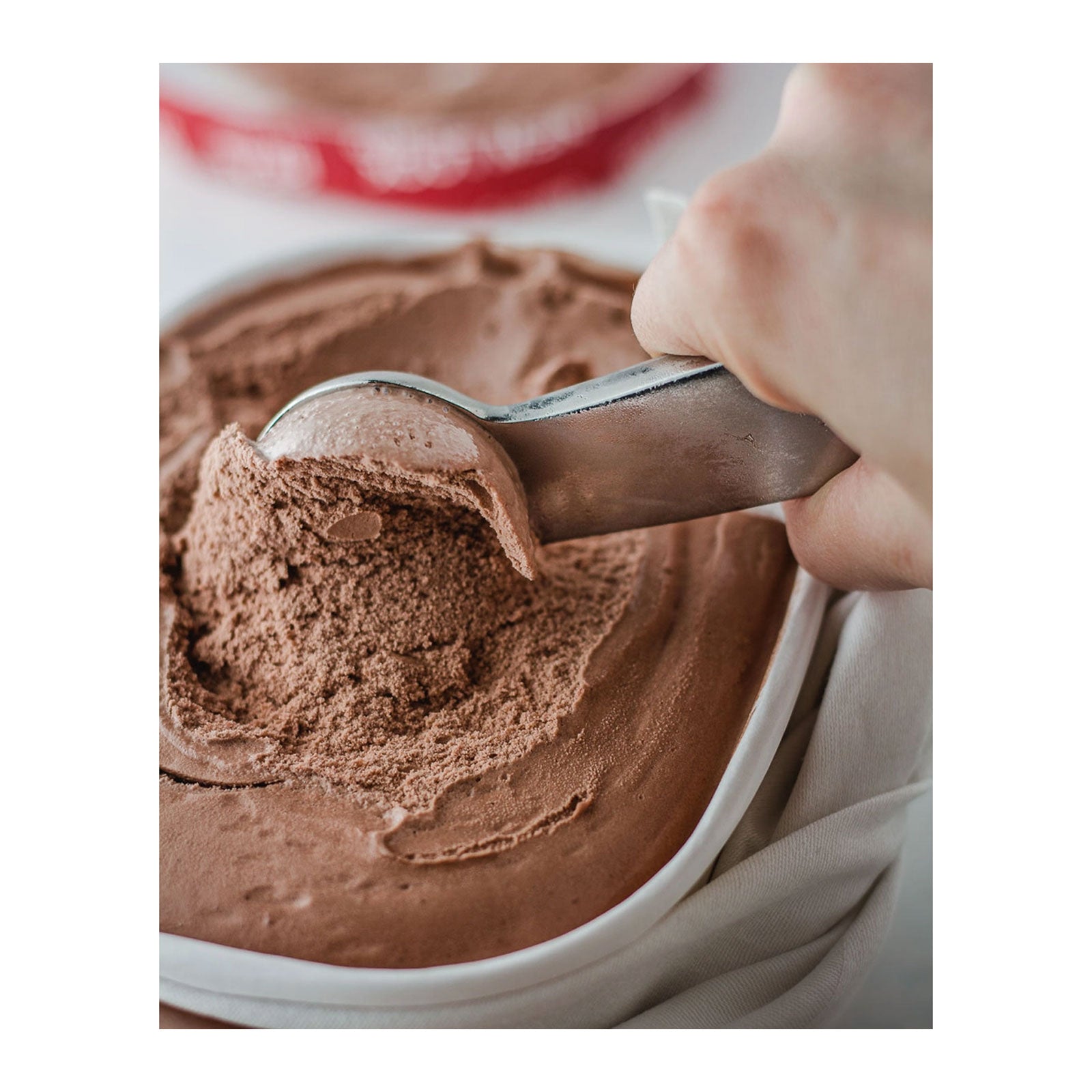 ZYLISS Ice Cream Scoop - Weighted Metal Scooper, Red – Zyliss Kitchen