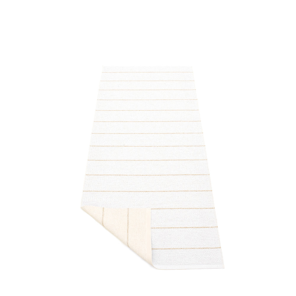 Sag Harbor Plastic Floor Mats Vanilla/Beige Metallic