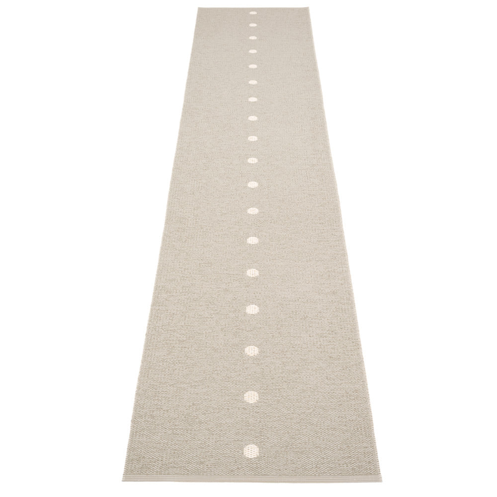 Ferry Road Plastic Floor Mats Linen/Vanilla (Multiple Sizes)