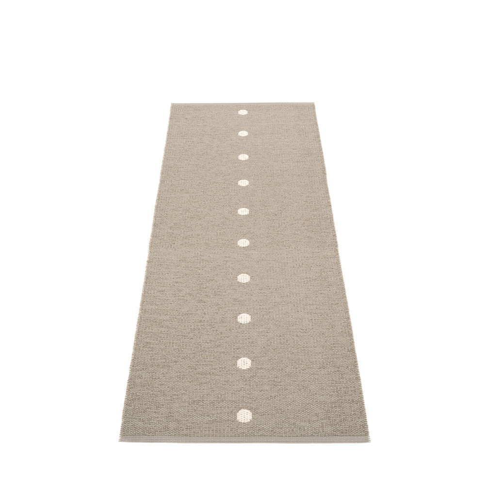 Ferry Road Plastic Floor Mats Dark Linen/Vanilla (Multiple Sizes)