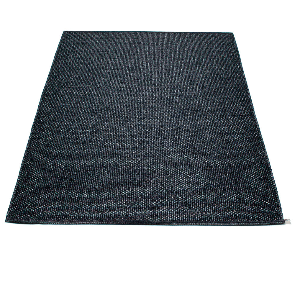 East Hampton Plastic Floor Mats Black/Metallic