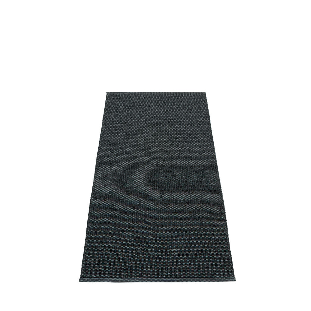 East Hampton Plastic Floor Mats Black/Metallic (Multiple Sizes)